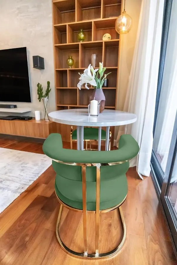 Fam Living - City Walk - Luxe Interiors Dubaj
